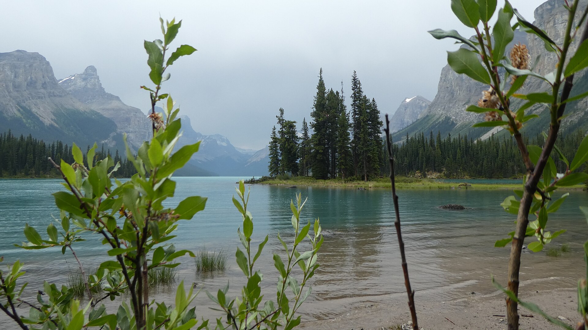Spirit Island im Maligne Lake