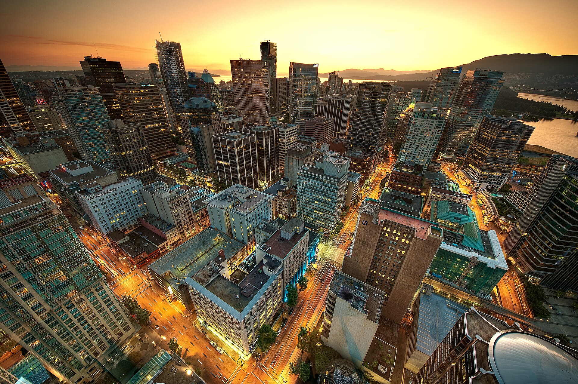 Downtown Vancouver vom Harbour Centre Lookout